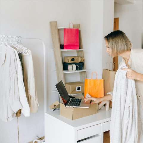 Тегін интернет-дүкен конструкторы